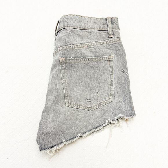 Zara Gray Wash High-Rise Denim Jeans Raw Hem Ripped Cutoff Size 06 NWT - Picture 6 of 6